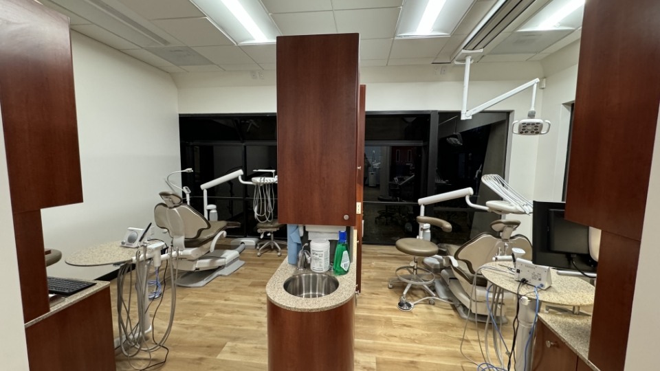 Dental treatment room