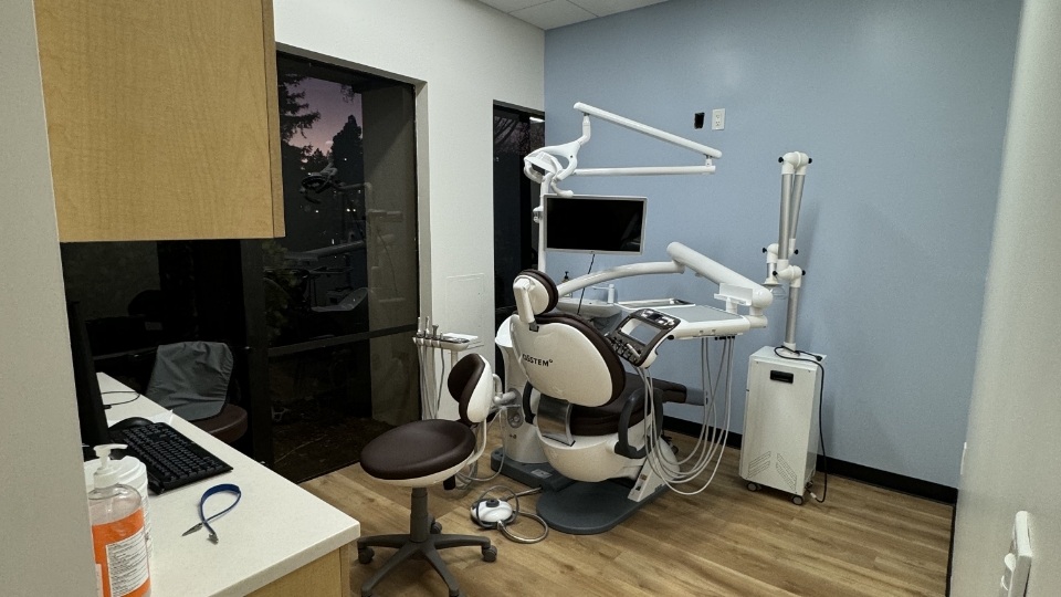 Dental treatment room